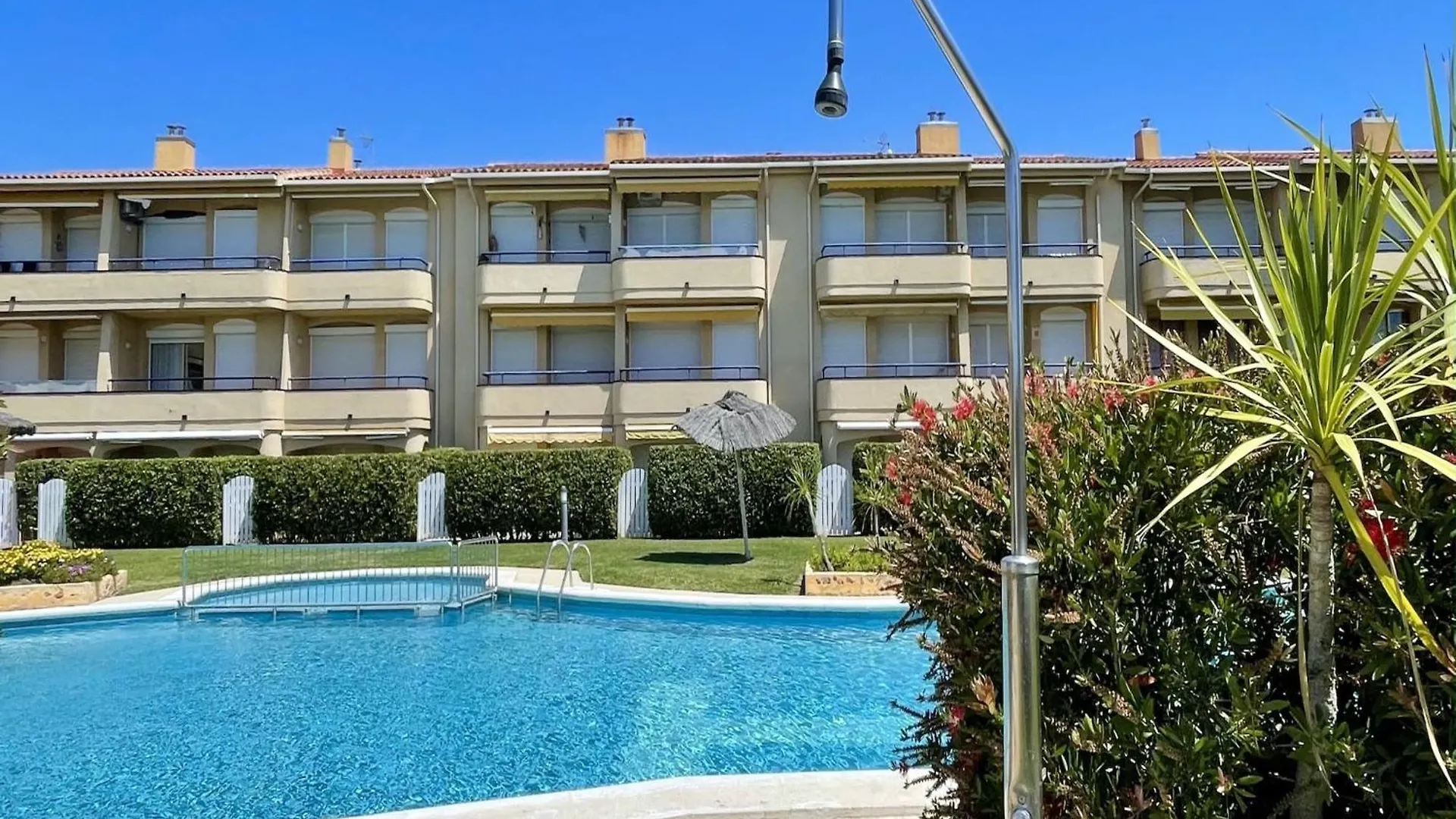 Tamarindos 607 Estartit Apartment レスタルティット スペイン