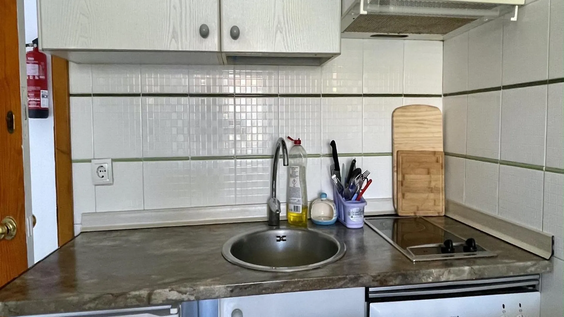 Tamarindos 607 Estartit Apartment レスタルティット 0*,  スペイン